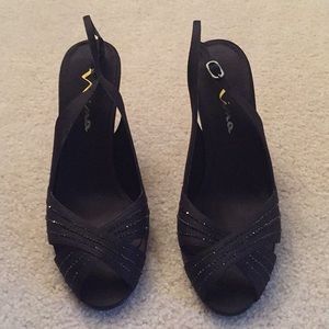 Evening peep toe heel with Black rhinestone detail